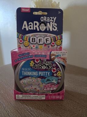 Crazy Aarons BFF Thinking Putty – 2 Friendship Charms